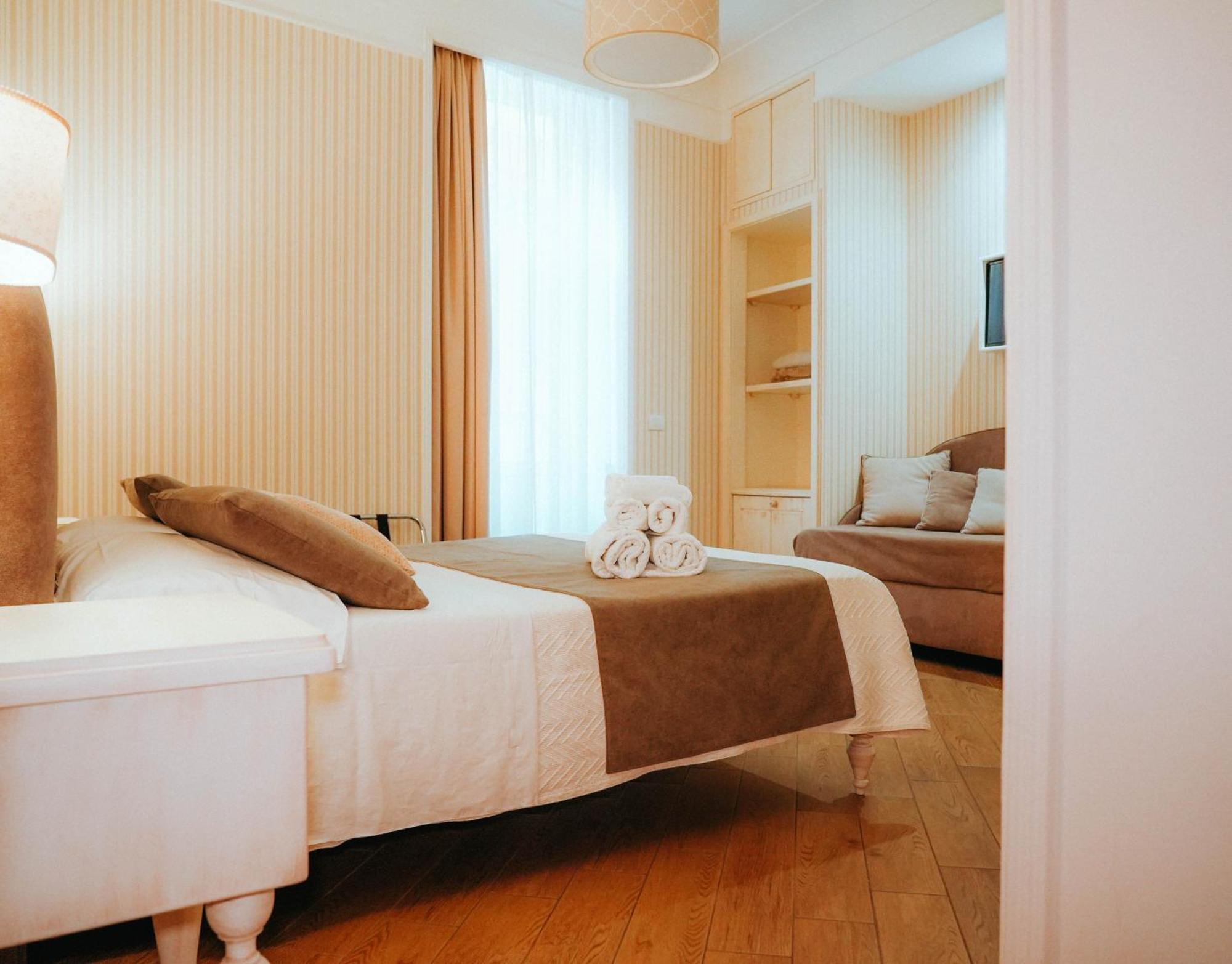 Florita Napoli Otel Dış mekan fotoğraf